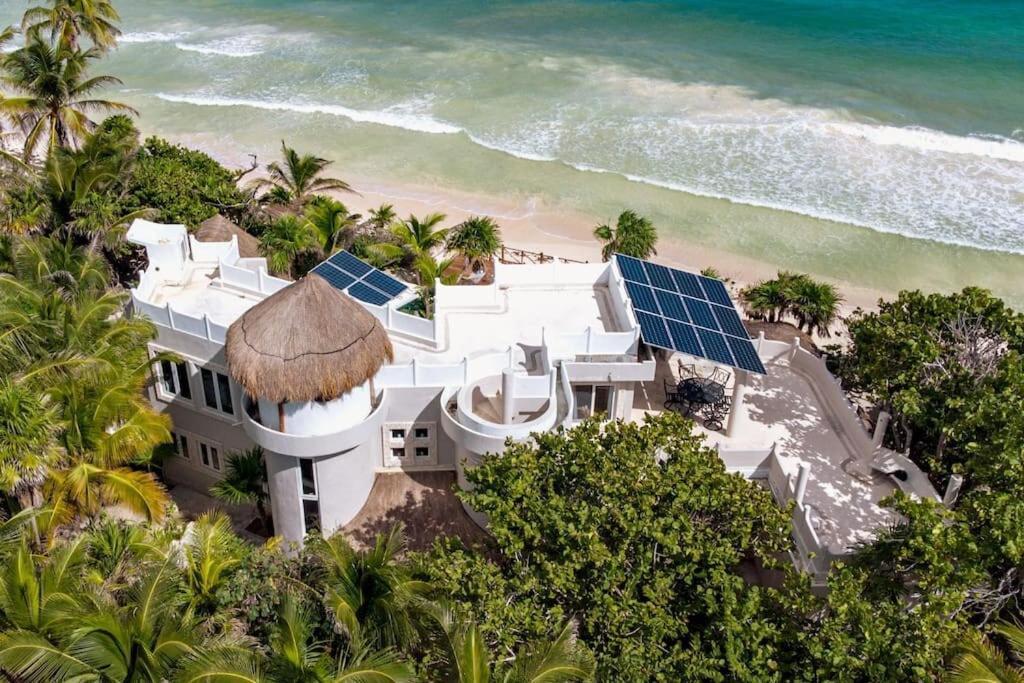 Luxury 5-Br Beachfront Home In Tulum Casa Sofia Gato Kültér fotó