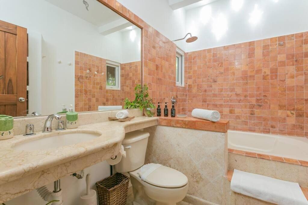 Luxury 5-Br Beachfront Home In Tulum Casa Sofia Gato Kültér fotó