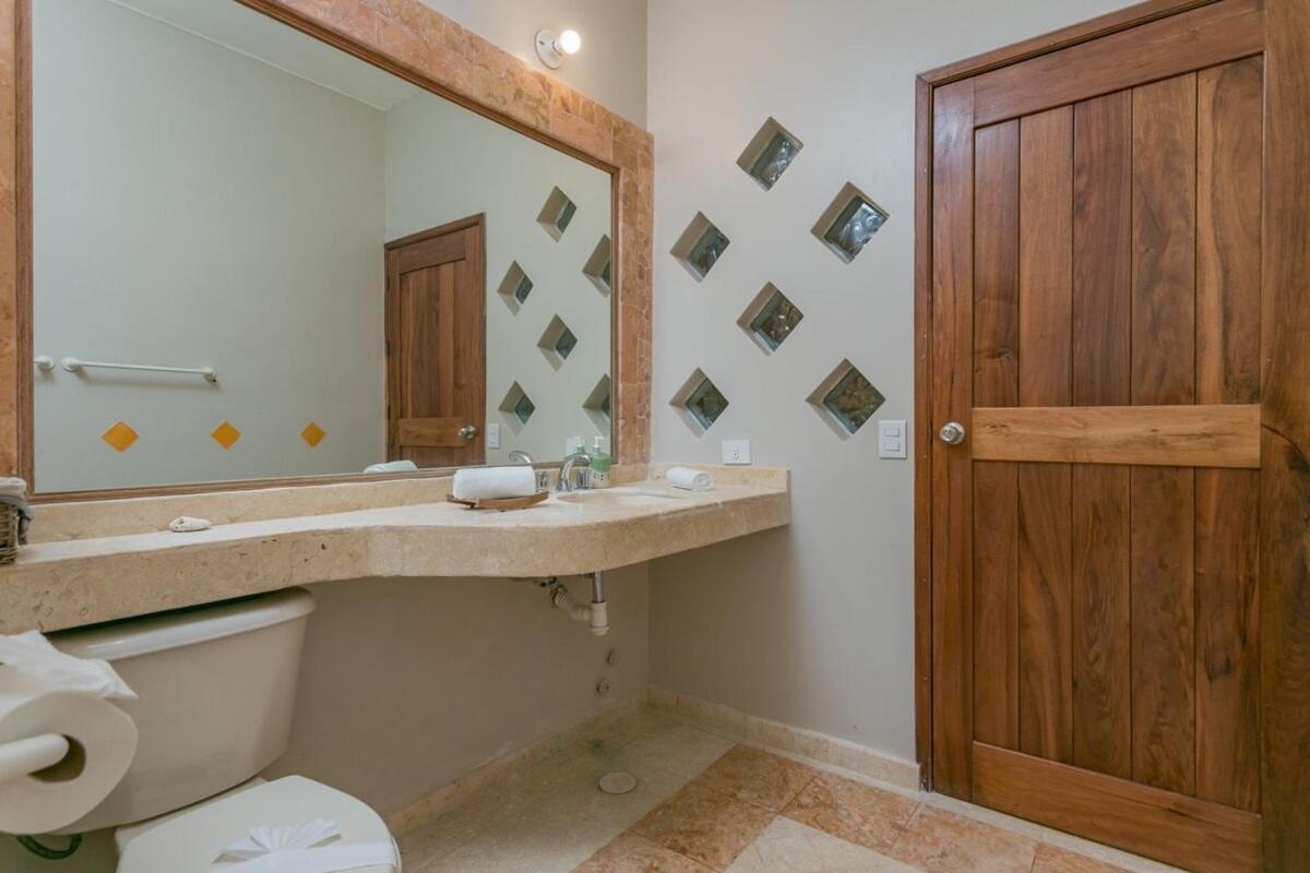 Luxury 5-Br Beachfront Home In Tulum Casa Sofia Gato Kültér fotó