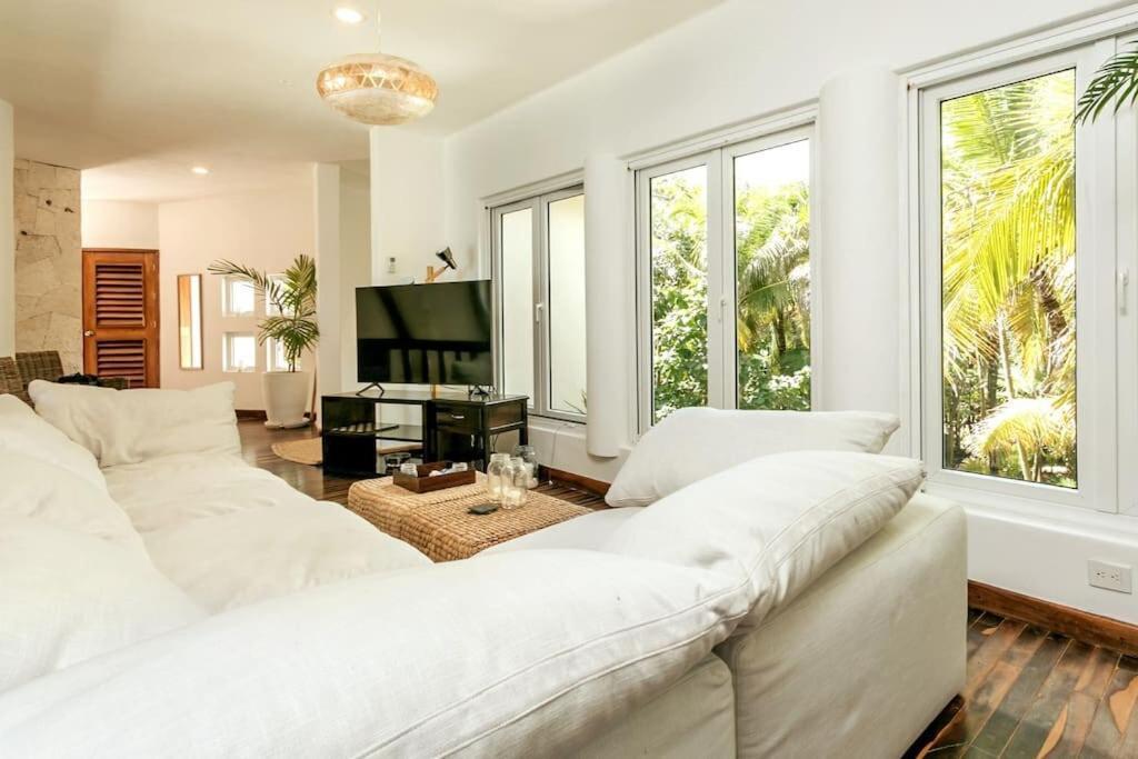 Luxury 5-Br Beachfront Home In Tulum Casa Sofia Gato Kültér fotó