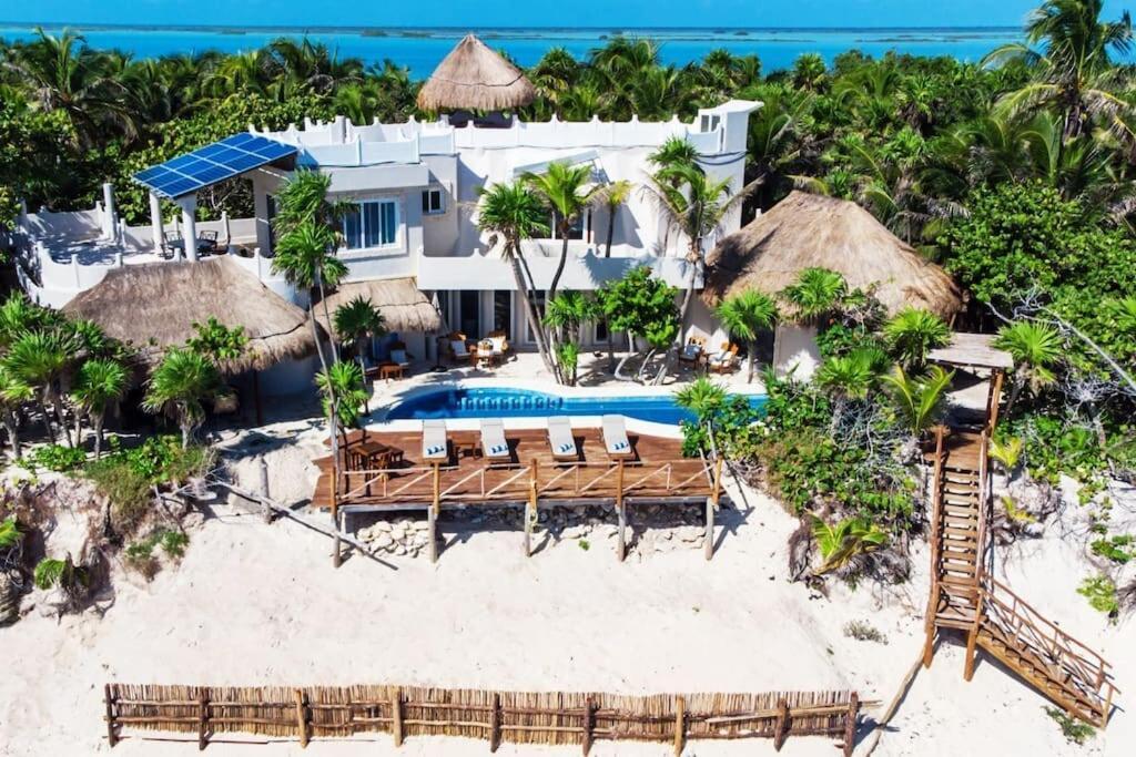 Luxury 5-Br Beachfront Home In Tulum Casa Sofia Gato Kültér fotó